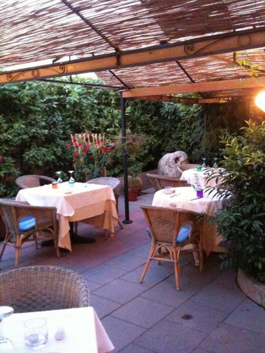 Tavernola - Locanda Di Campagna Баттипалья Экстерьер фото