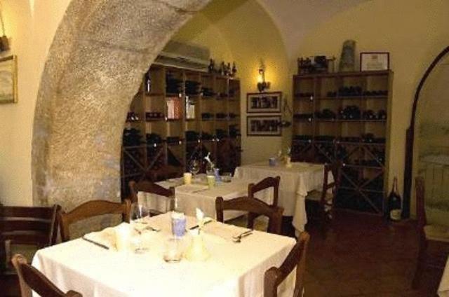 Tavernola - Locanda Di Campagna Баттипалья Экстерьер фото